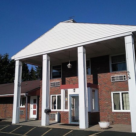 Colonial Inn Mercer-Grove City Exterior foto