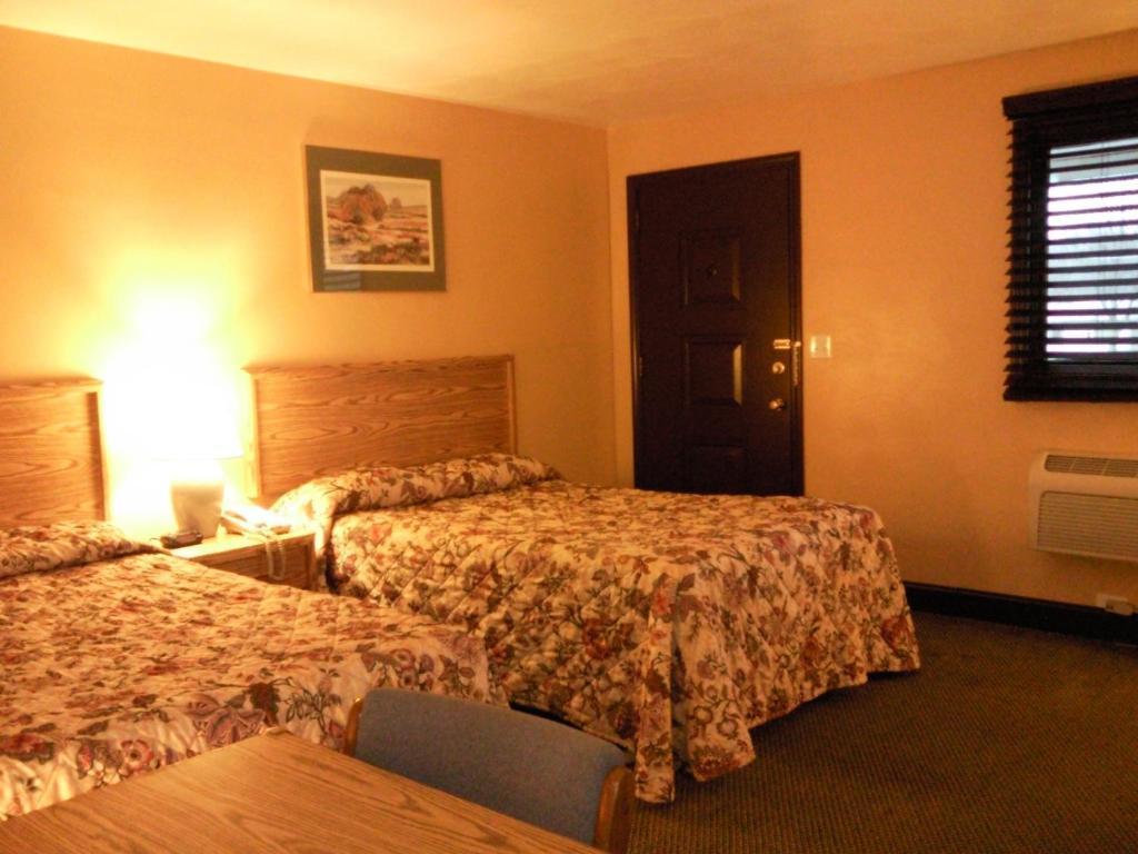 Colonial Inn Mercer-Grove City Cameră foto